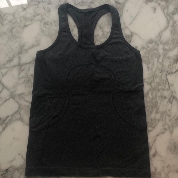 lululemon athletica Tops - Lululemon racer back top